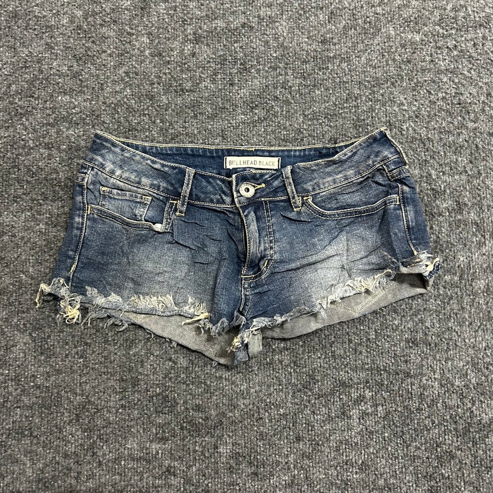Bullhead Black Shorts Womens Size 3 Dark Wash Low Rise Cut Off Denim Frayed